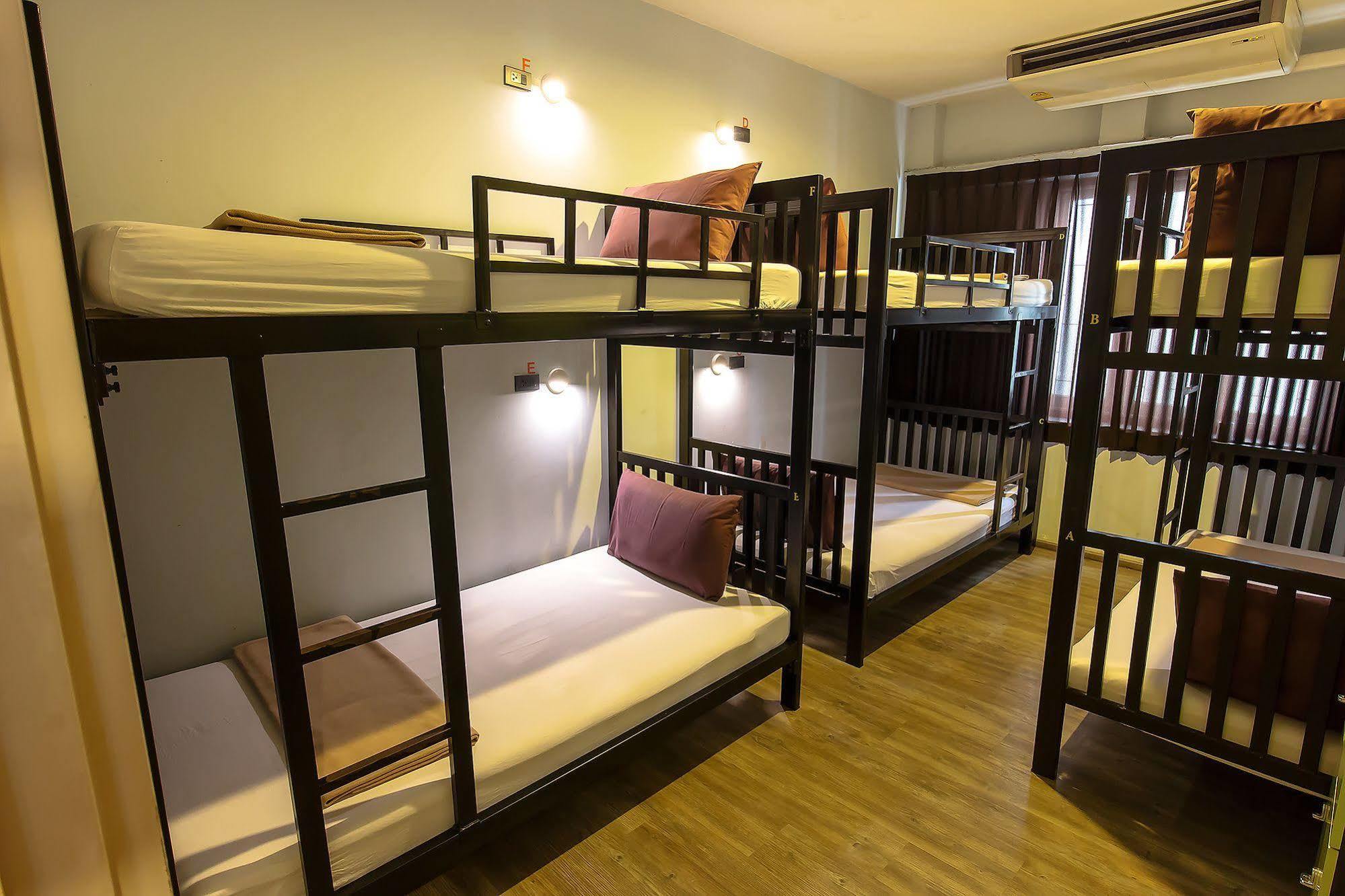 בנגקוק Oldtown Hostel מראה חיצוני תמונה